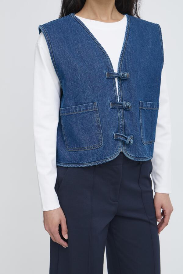 Pellie Knot Front Gilet