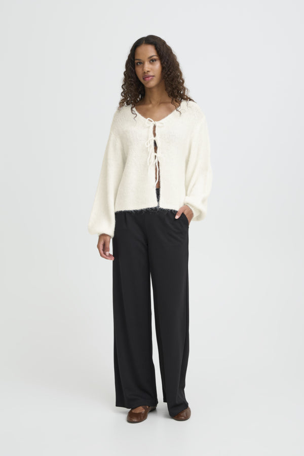 Dabria Cardi - Winter White