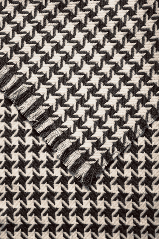 Houndstooth Scarf - Mono