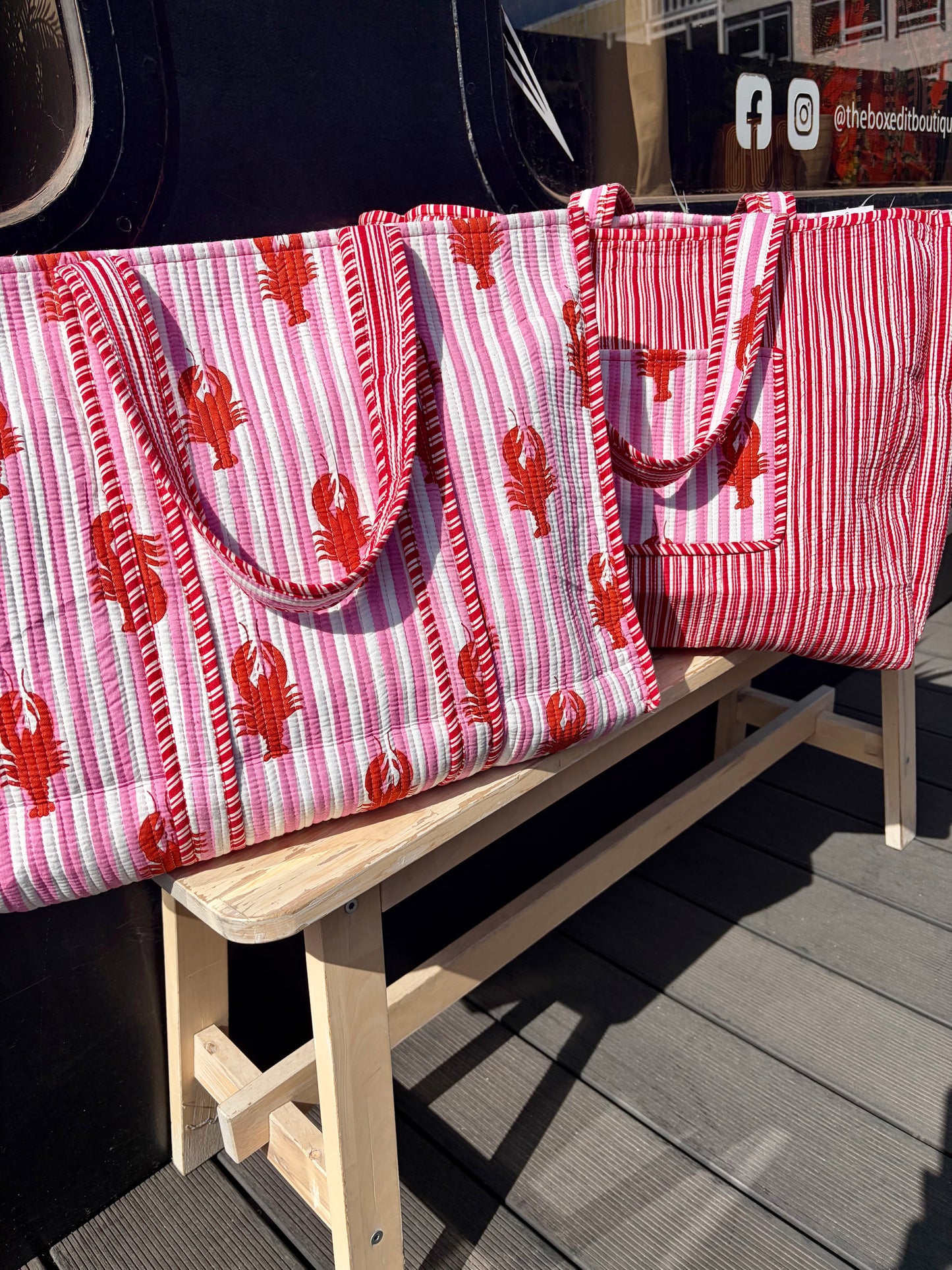 Lobster Carry All Tote Bag - Pink